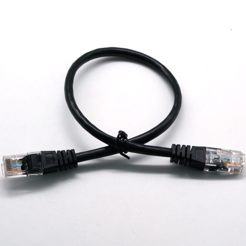 RJ45 8PIN Transparent Head 24 / 26AWG Black Ethernet Network Cable Cabo LAN Chicote de fios elétricos